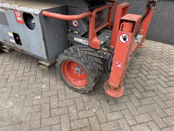 Grote foto skyjack sj 6832rt schaarhoogwerker scissor arbeitsbuhne 2015 4x4 kubota diesel 12m werkhoogte doe het zelf en verbouw hoogwerkers