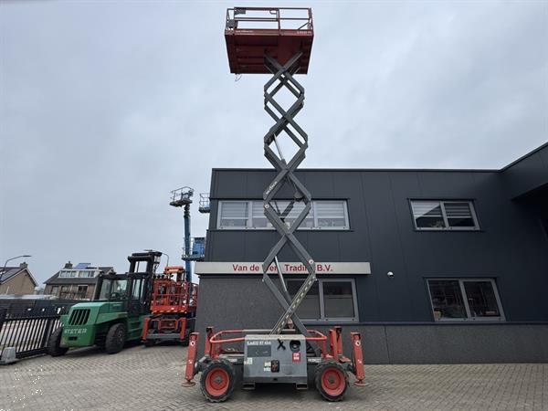 Grote foto skyjack sj 6832rt schaarhoogwerker scissor arbeitsbuhne 2015 4x4 kubota diesel 12m werkhoogte doe het zelf en verbouw hoogwerkers