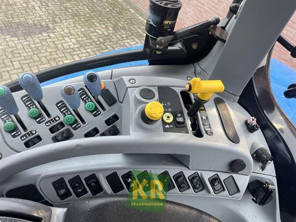 Grote foto new holland t6070 plus 777030 agrarisch tractoren