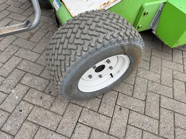 Grote foto niftylift nifty hr12nde knikarmhoogwerker arbeitsbuhne hybride kubota diesel 4x2 2015 doe het zelf en verbouw hoogwerkers