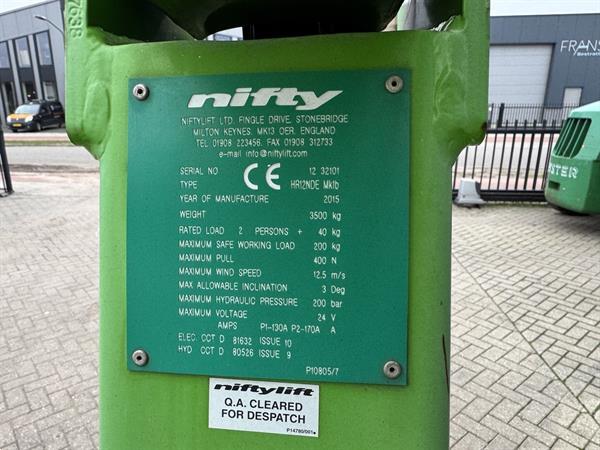 Grote foto niftylift nifty hr12nde knikarmhoogwerker arbeitsbuhne hybride kubota diesel 4x2 2015 doe het zelf en verbouw hoogwerkers