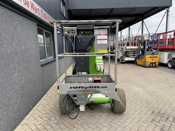 Grote foto niftylift nifty hr12nde knikarmhoogwerker arbeitsbuhne hybride kubota diesel 4x2 2015 doe het zelf en verbouw hoogwerkers