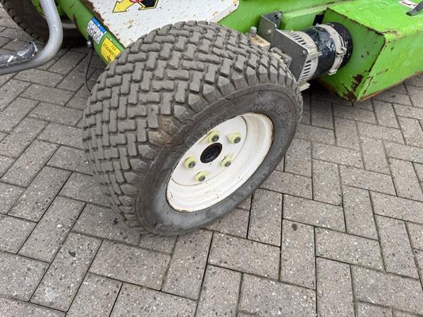 Grote foto niftylift nifty hr12nde knikarmhoogwerker arbeitsbuhne hybride kubota diesel 4x2 2016 doe het zelf en verbouw hoogwerkers