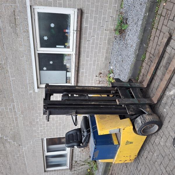 Grote foto yale 1 5 ton compact heftruck triplo 3 7m agrarisch heftrucks