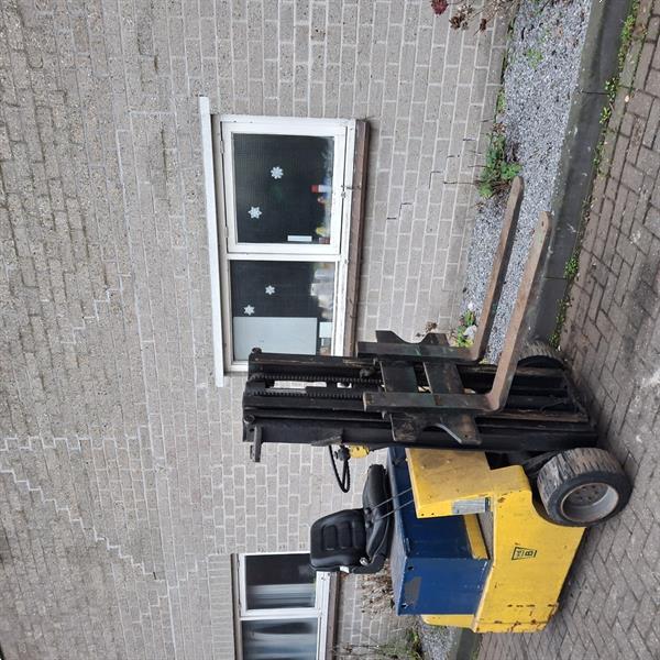 Grote foto yale 1 5 ton compact heftruck triplo 3 7m agrarisch heftrucks