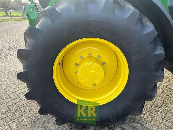 Grote foto john deere 6m 185 693693 agrarisch tractoren