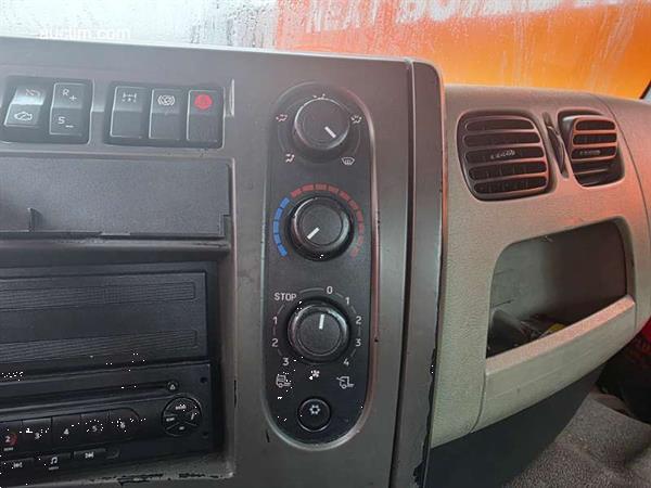 Grote foto renault premium 370 dxi standaard trekker 2008 doe het zelf en verbouw vrachtwagens