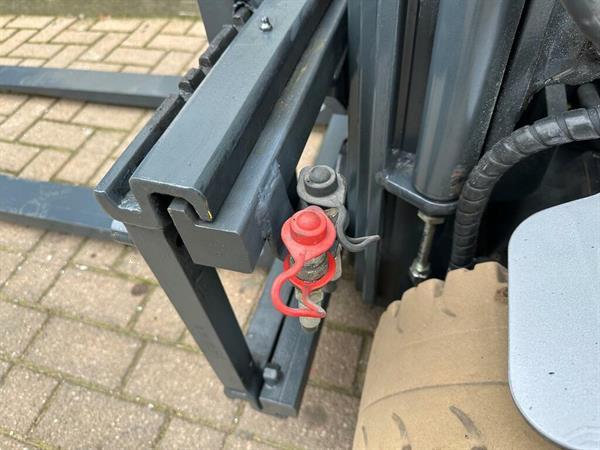 Grote foto vs 22544 elektrische triplex heftruck still rx20 20 sideshift agrarisch heftrucks