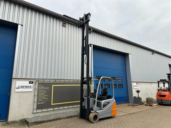 Grote foto vs 22544 elektrische triplex heftruck still rx20 20 sideshift agrarisch heftrucks