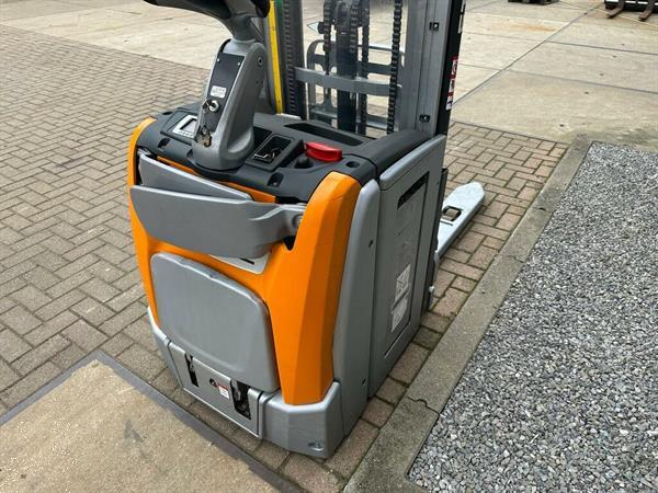 Grote foto vs 22580 elektrische triples stapelaar still exv sf 14 5.016mm doe het zelf en verbouw hefwerktuigen