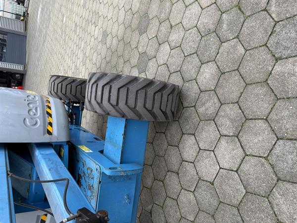 Grote foto hoogwerker doe het zelf en verbouw hoogwerkers