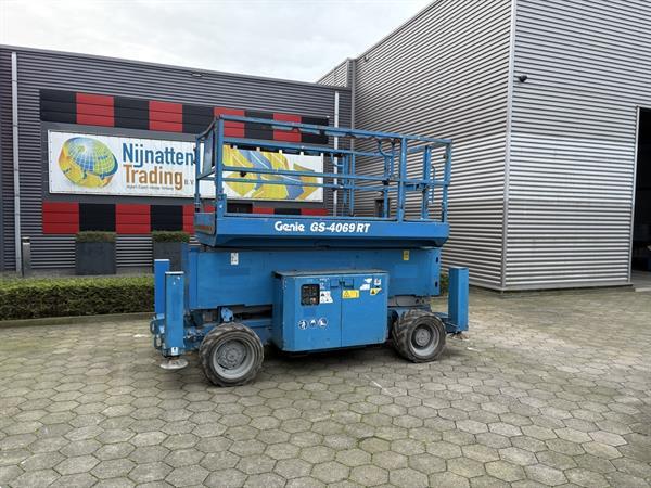 Grote foto hoogwerker doe het zelf en verbouw hoogwerkers