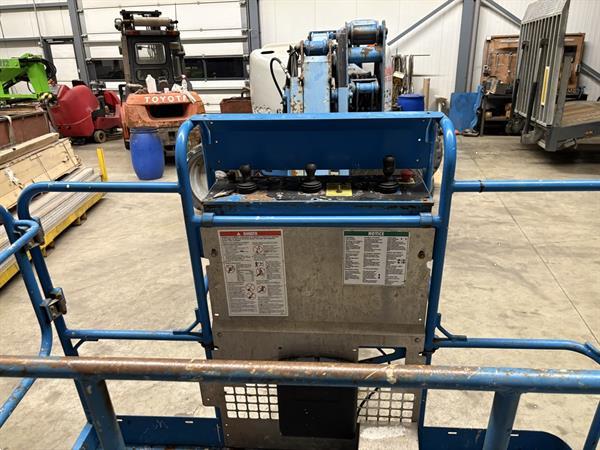 Grote foto hoogwerker doe het zelf en verbouw hoogwerkers