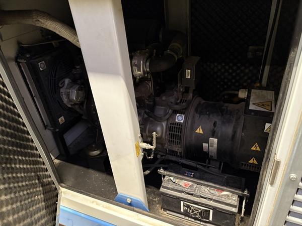 Grote foto generator doe het zelf en verbouw aggregaten