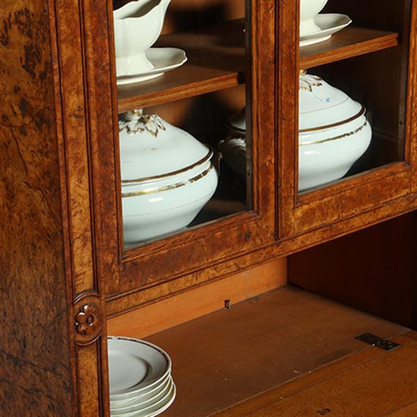 Grote foto lage 4 deurs boekenkast met 2 archiefkleppen noten met wortelnoten en zwart no.351940 antiek en kunst overige in antiek gebruiksvoorwerpen