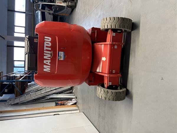 Grote foto hoogwerker doe het zelf en verbouw hoogwerkers