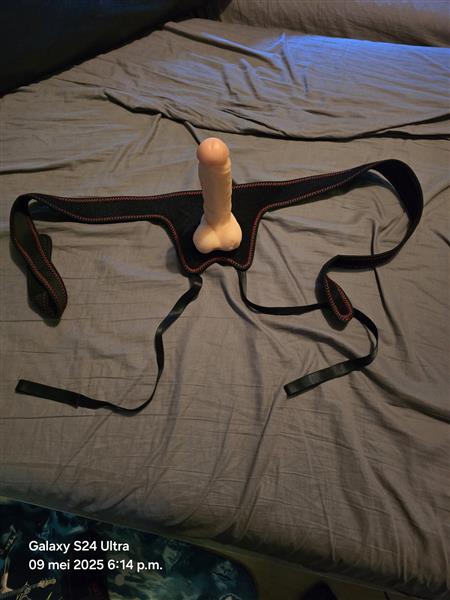 Grote foto vrouw 60 heeft voorkeur erotiek man zoekt vrouwelijke sekspartner