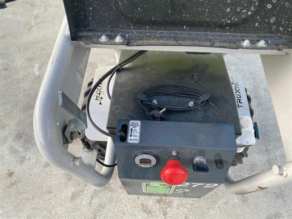 Grote foto truxta 4x4 450 elektrische dumper kiep kruiwagen motoren buggy en quad