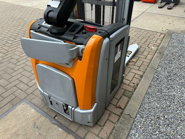 Grote foto vs 22548 elektrische stapelaar still 5.466mm initi le lift doe het zelf en verbouw hefwerktuigen