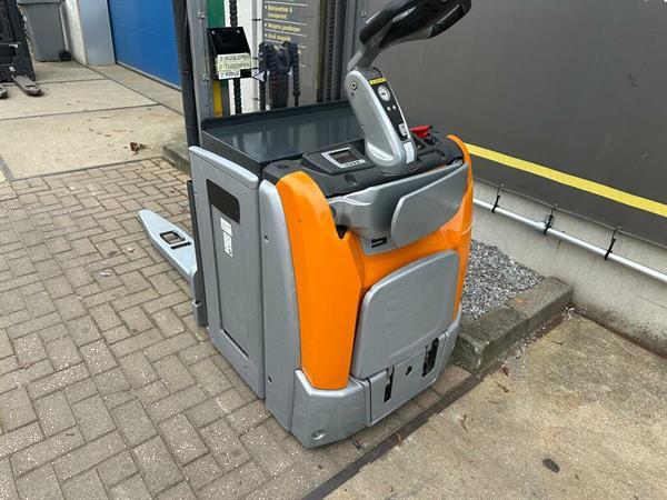 Grote foto vs 22584 elektrische triplex stapelaar still initi le lift doe het zelf en verbouw hefwerktuigen