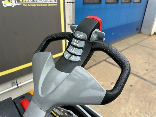 Grote foto vs 22584 elektrische triplex stapelaar still initi le lift doe het zelf en verbouw hefwerktuigen