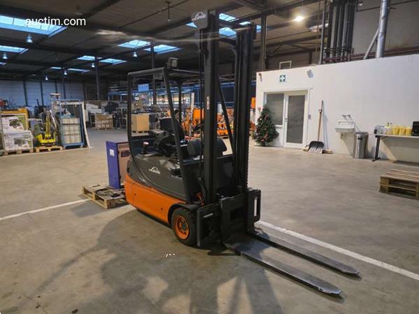 Grote foto fenwick linde e16c 02 heftruck 2003 agrarisch heftrucks