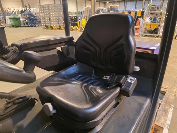 Grote foto fenwick linde e16c 02 heftruck 2003 agrarisch heftrucks