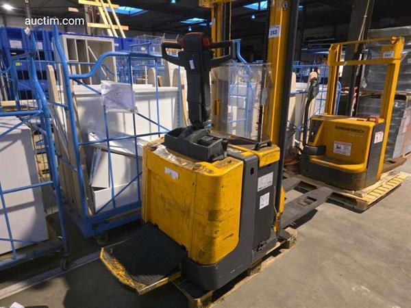 Grote foto jungheinrich erc stapelaar doe het zelf en verbouw hefwerktuigen