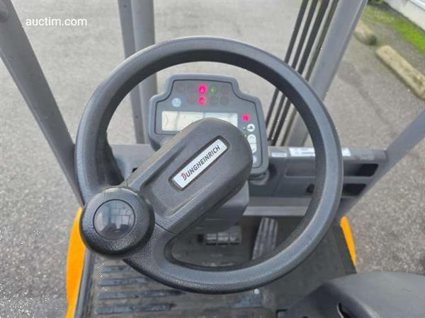 Grote foto jungheinrich efg 110k heftruck 2018 agrarisch heftrucks