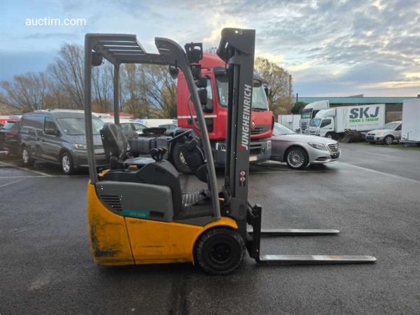 Grote foto jungheinrich efg 110k heftruck 2018 agrarisch heftrucks