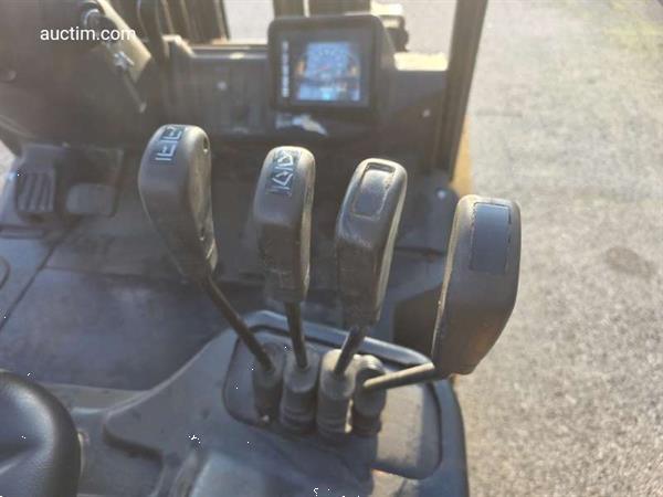 Grote foto hyundai 30d 9f heftruck 2017 agrarisch heftrucks