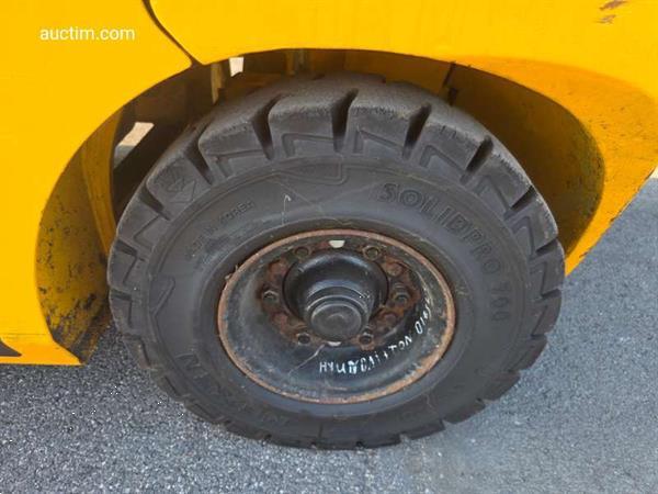 Grote foto hyundai 30d 9f heftruck 2017 agrarisch heftrucks