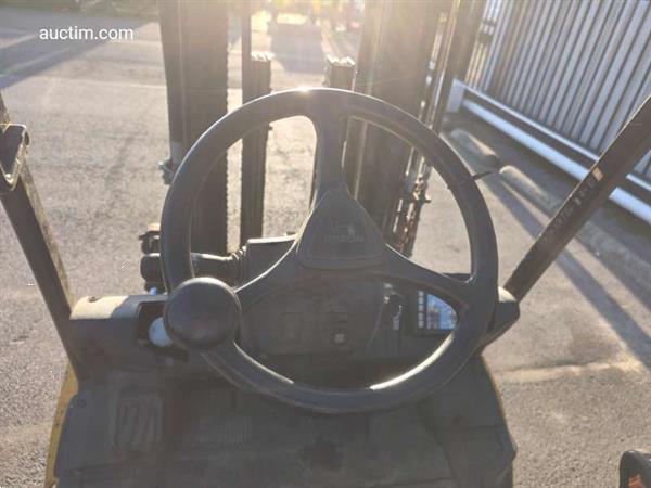 Grote foto hyundai 30d 9e heftruck 2017 agrarisch heftrucks