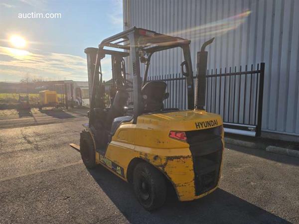 Grote foto hyundai 30d 9e heftruck 2017 agrarisch heftrucks