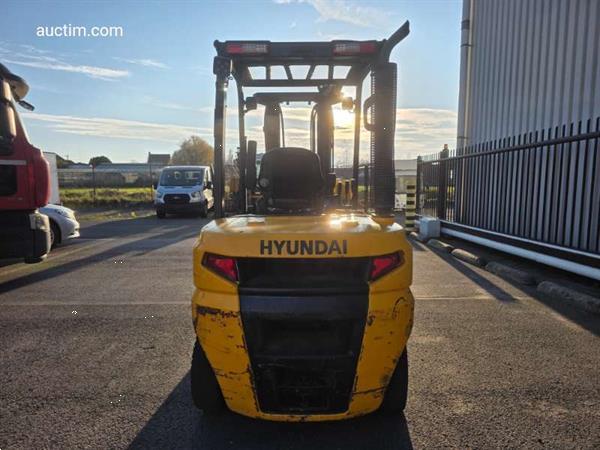 Grote foto hyundai 30d 9e heftruck 2017 agrarisch heftrucks