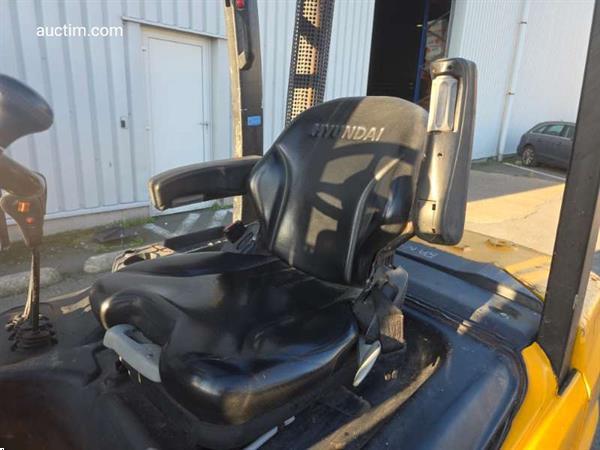 Grote foto hyundai 30d 9e heftruck 2017 agrarisch heftrucks