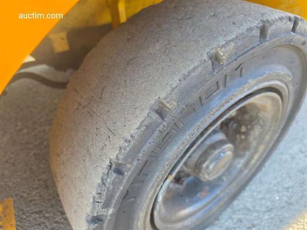 Grote foto hyundai 30d 9e heftruck 2017 agrarisch heftrucks