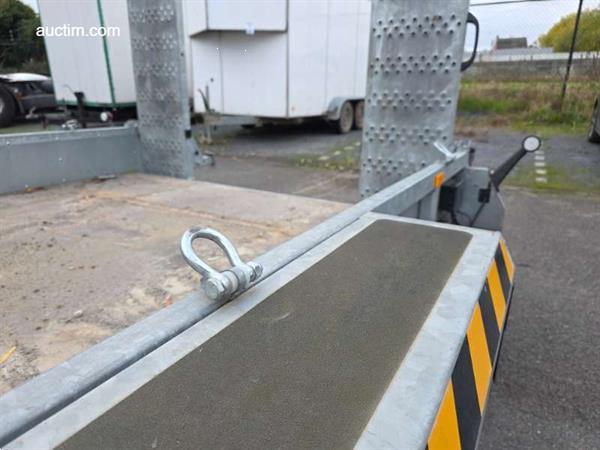 Grote foto machinetransporter nugent p3718h 2024 doe het zelf en verbouw trailers