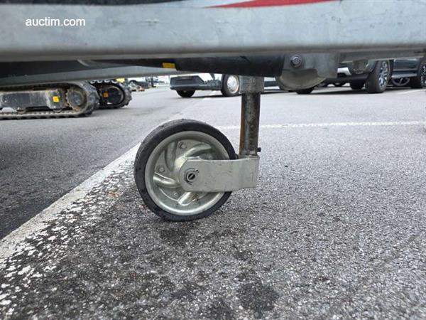 Grote foto machinetransporter nugent p3718h 2024 doe het zelf en verbouw trailers