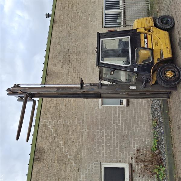 Grote foto caterpillar dp25 diesel heftruck agrarisch heftrucks