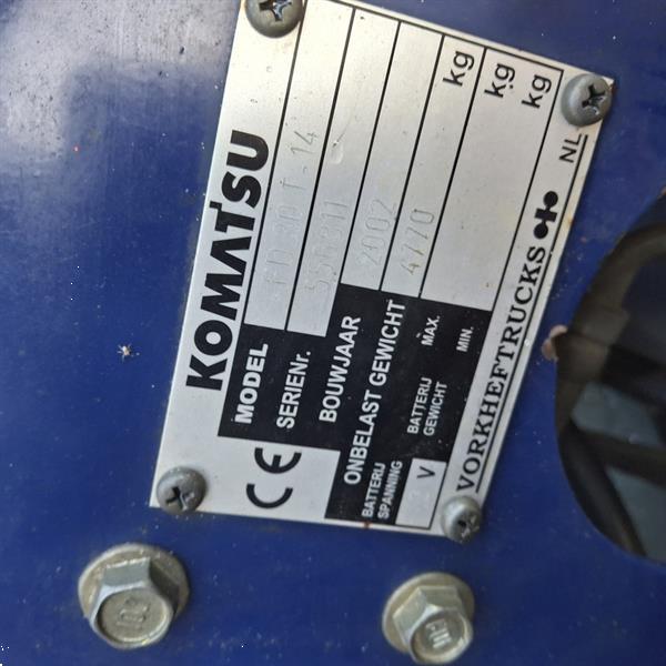 Grote foto komatsu fd30 t 14 diesel heftruck triplo shift bj2002 agrarisch heftrucks
