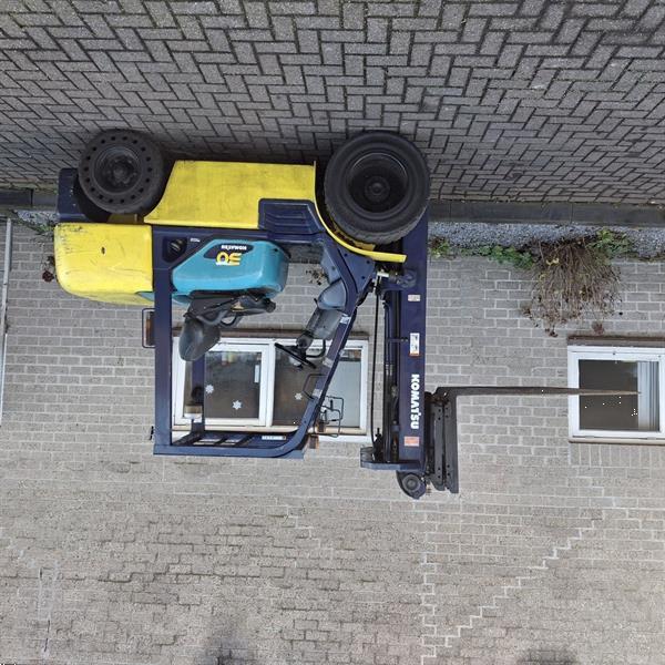 Grote foto komatsu fd30 t 14 diesel heftruck triplo shift bj2002 agrarisch heftrucks