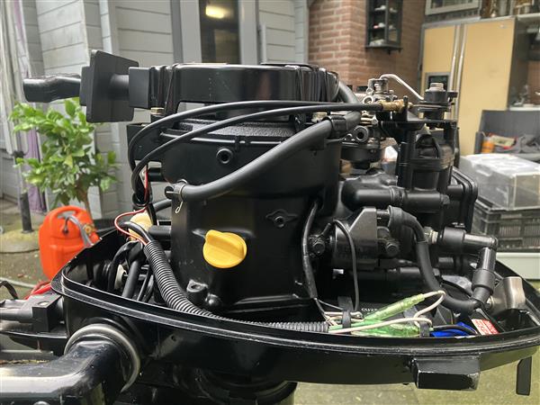 Grote foto z.g.a.n. mercury 4pk fourstroke met losse tank watersport en boten buiten en binnenboordmotoren