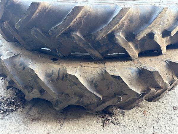 Grote foto cultuurwielen 9.5 x 48 agrarisch wielen