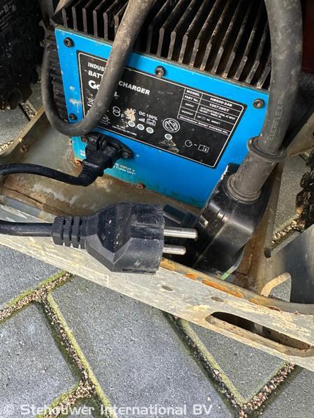 Grote foto skyjack sj12 mast hoogwerker orderpicker masthoogwerker doe het zelf en verbouw hoogwerkers