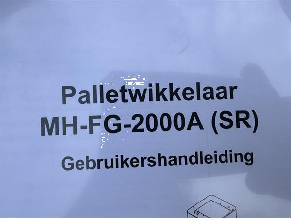 Grote foto youngsunpack europe dewitt wp1 2000ae palletwikkelaar inclusief 16 rollen net agrarisch tuinbouw