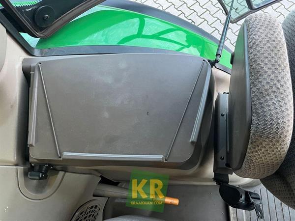 Grote foto john deere 6120r 704485 agrarisch tractoren