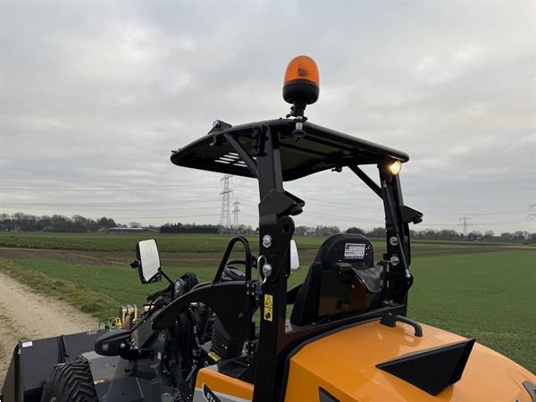 Grote foto giant g2700 x tra hd minishovel 2025 demo 89 uur agrarisch shovels