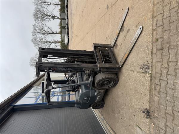 Grote foto toyota 3 ton diesel triple agrarisch heftrucks