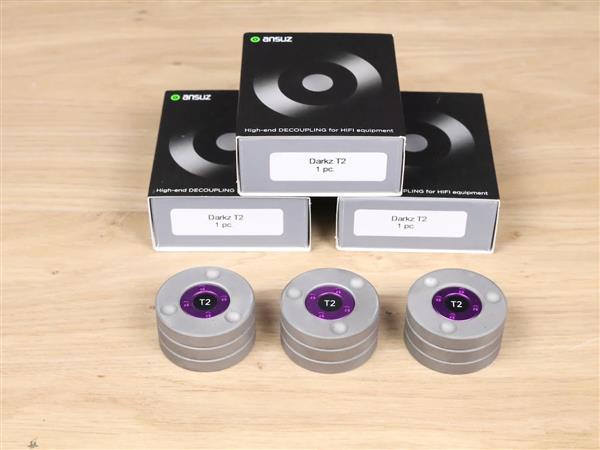 Grote foto ansuz acoustics darkz t2 titanium highend audio resonance control tuning feet set of 3 audio tv en foto algemeen